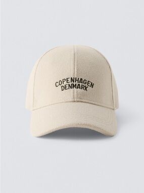 NWT ZARA Copenhagen Denmark Embroidered Cap - Beige 3-6Y